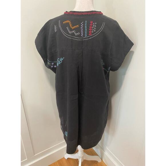 Johnny Was Embroidered Linen Shift Dress - Picture 5 of 5